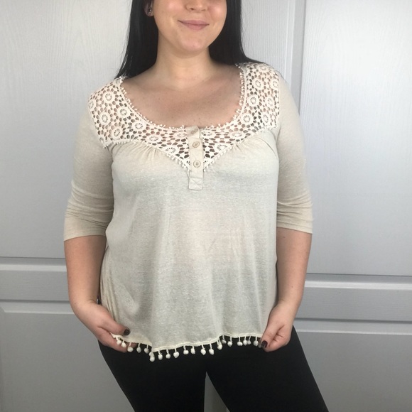 Umgee Tops - UMGEE+ Cream quarter sleeve blouse with fringe